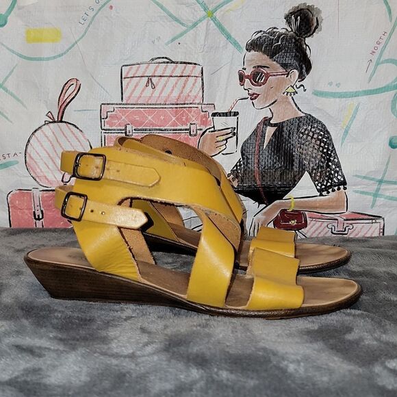 Seychelles Wide Strap Mini Wedge Heel Mustard Color Leather Ankle Sandals Size 6 - Picture 9 of 11